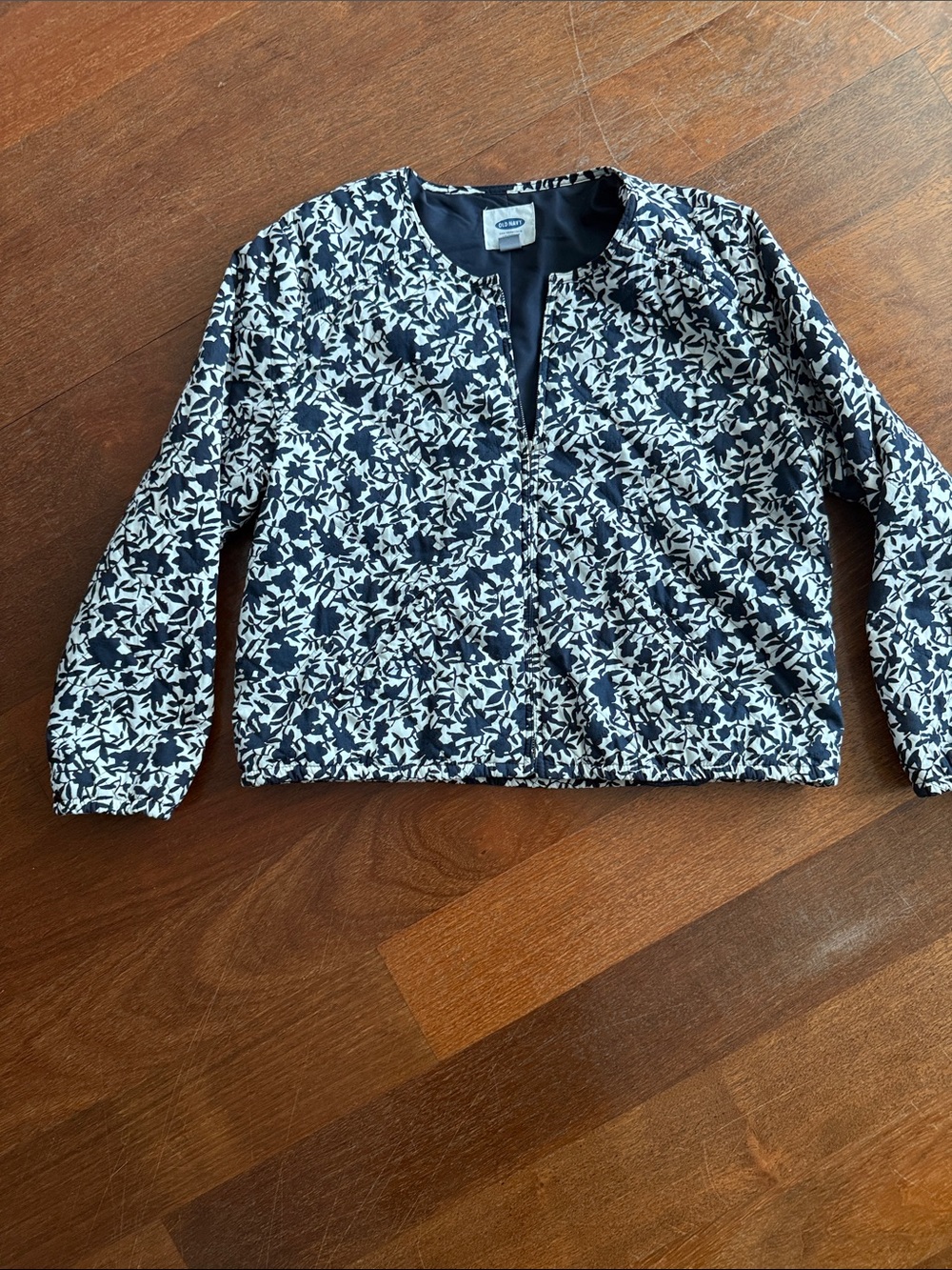 Old Navy Navy and White Floral Cropped Blazer